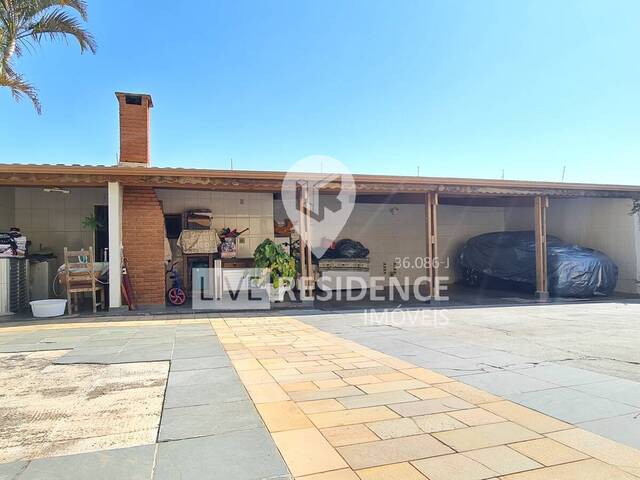 #6275 - Casa para Venda em Itatiba - SP