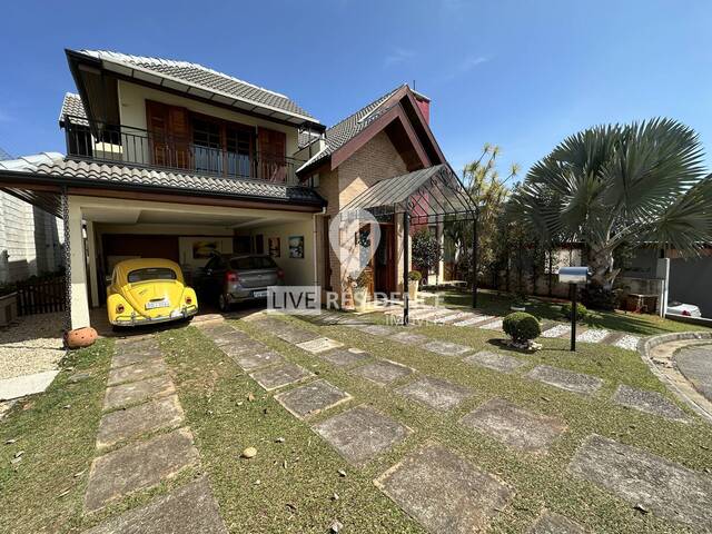 #6864 - Casa em condomínio ou Chácara para Venda em Itatiba - SP