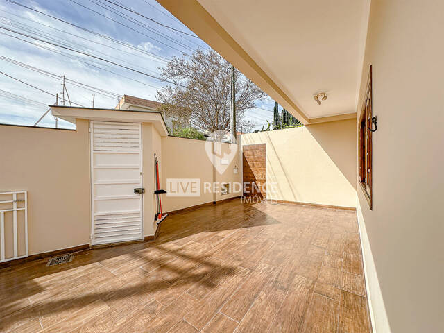 #7066 - Casa para Venda em Itatiba - SP