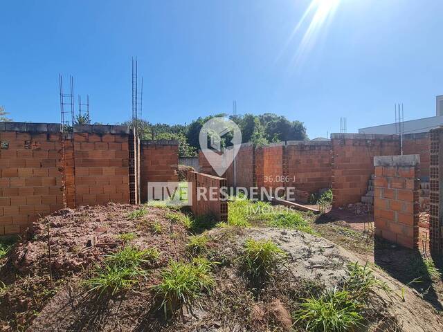 Em construção entrega do jeito que se encontra