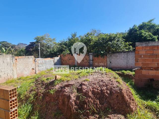 Em construção entrega do jeito que se encontra