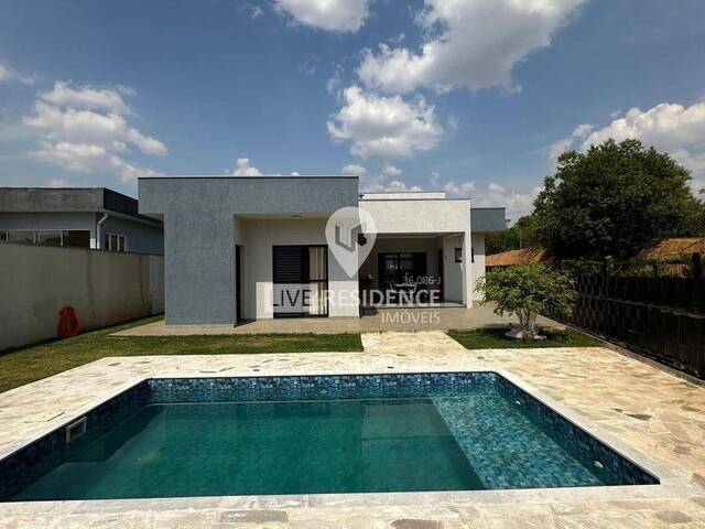 #7307 - Casa em condomínio ou Chácara para Venda em Itatiba - SP