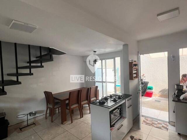#7356 - Casa em condomínio ou Chácara para Venda em Itatiba - SP