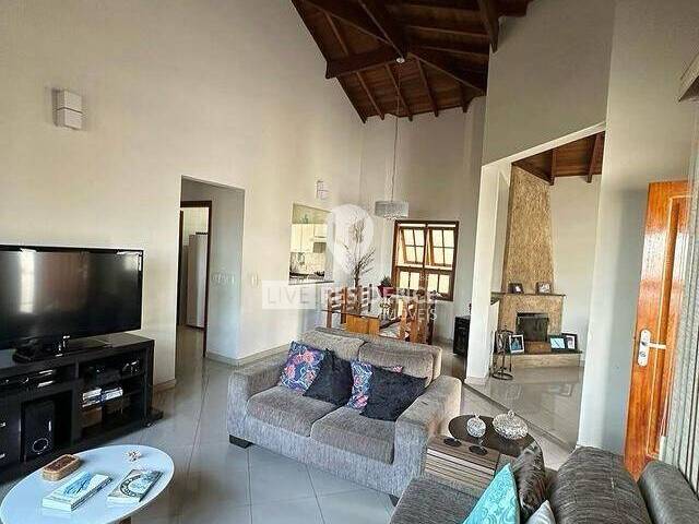 #7364 - Casa para Venda em Itatiba - SP