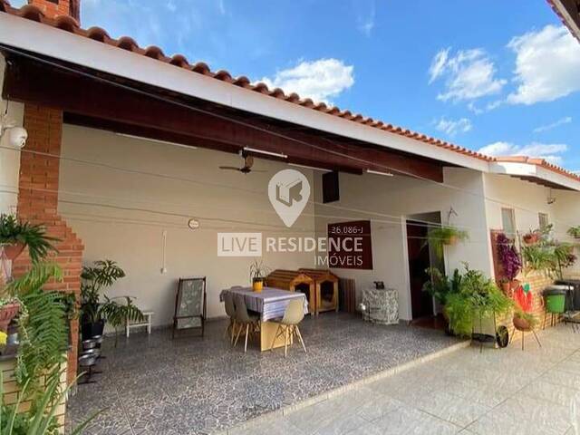 #7560 - Casa para Venda em Itatiba - SP
