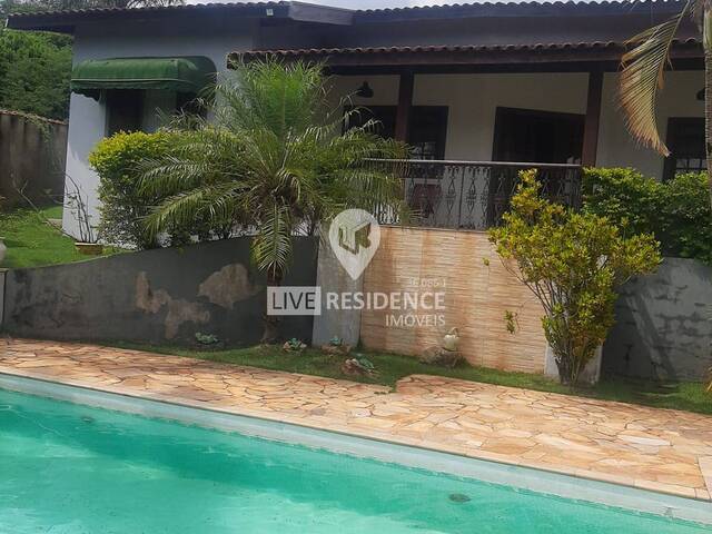 #7573 - Casa em condomínio ou Chácara para Venda em Bragança Paulista - SP