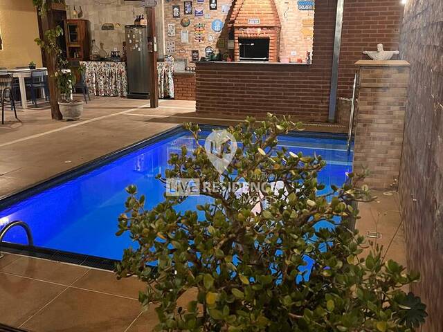 #5694 - Casa em condomínio ou Chácara para Venda em Itatiba - SP