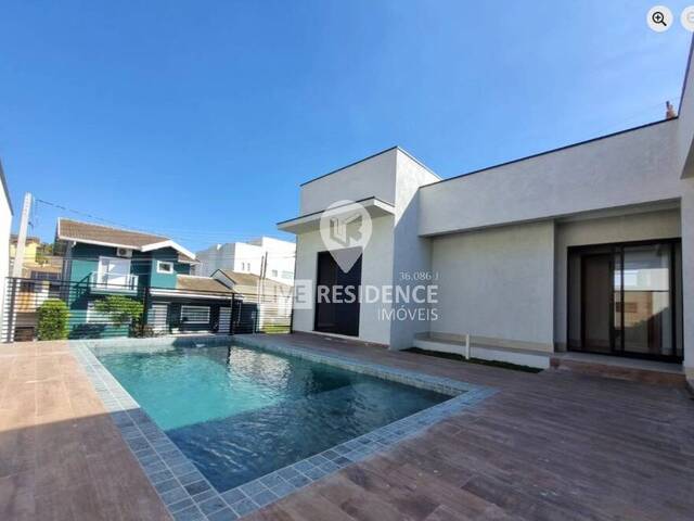 #7680 - Casa em condomínio ou Chácara para Venda em Itatiba - SP