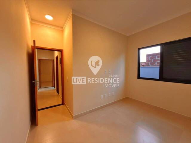 #7696 - Casa para Venda em Itatiba - SP