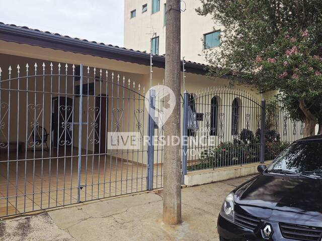 #7705 - Casa para Venda em Itatiba - SP