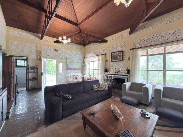 #7815 - Casa em condomínio ou Chácara para Venda em Itatiba - SP