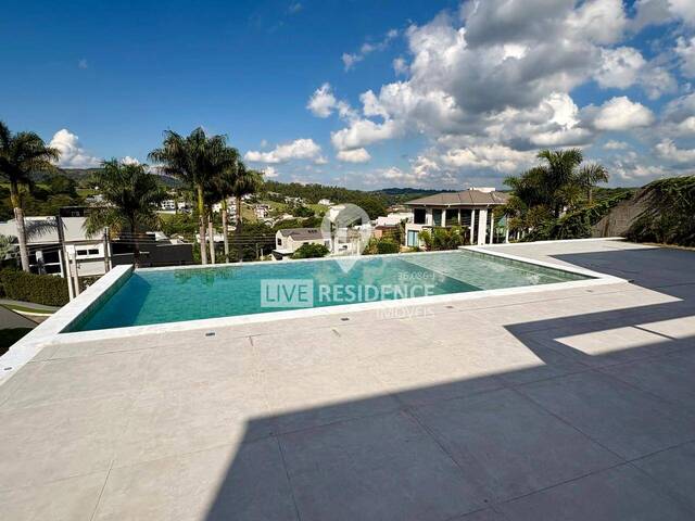 #7819 - Casa em condomínio ou Chácara para Venda em Itatiba - SP