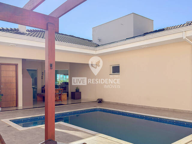 #7892 - Casa em condomínio ou Chácara para Venda em Itatiba - SP