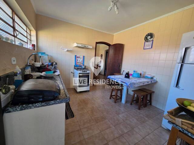 #7997 - Casa para Venda em Itatiba - SP