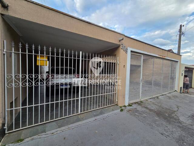 #8003 - Casa para Venda em Itatiba - SP