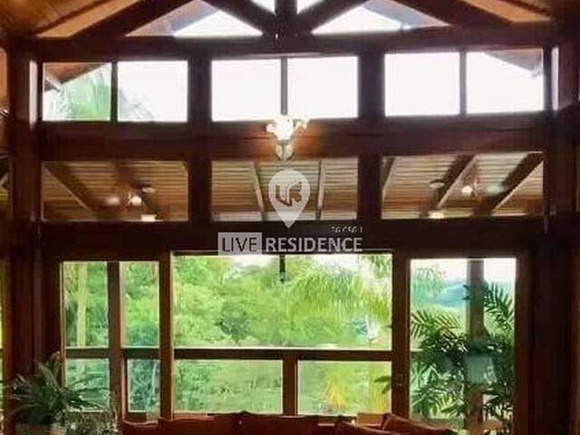 #8024 - Casa em condomínio ou Chácara para Venda em Itatiba - SP