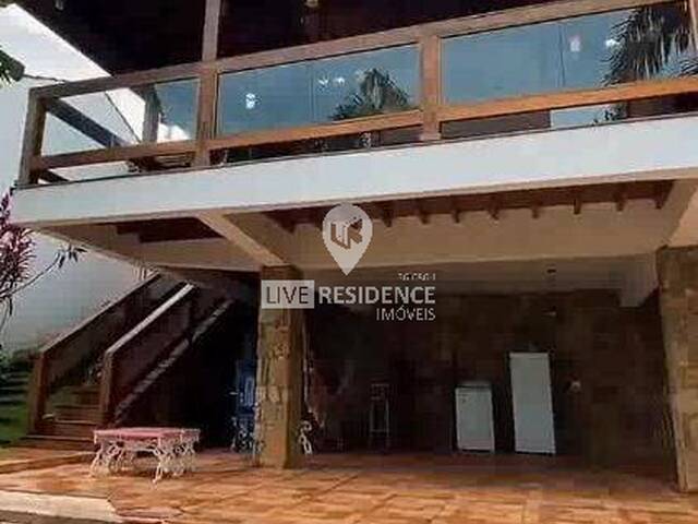 #8024 - Casa em condomínio ou Chácara para Venda em Itatiba - SP