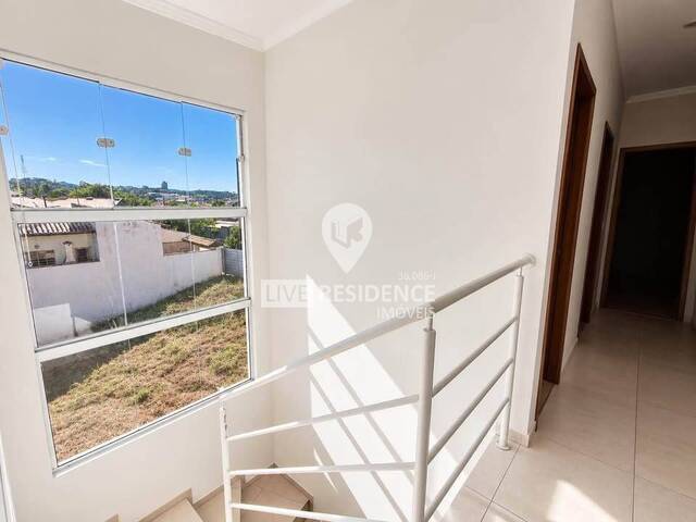 #8017 - Casa para Venda em Itatiba - SP