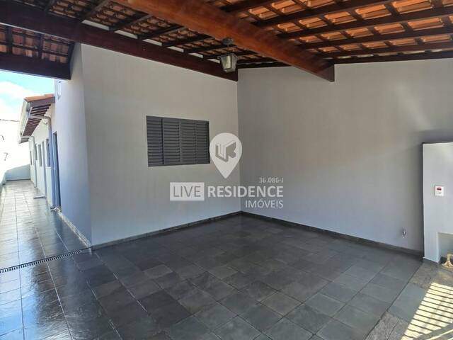 #8026 - Casa para Venda em Itatiba - SP