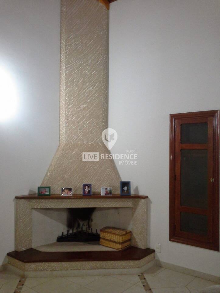 Casa à venda com 3 quartos, 583m² - Foto 35