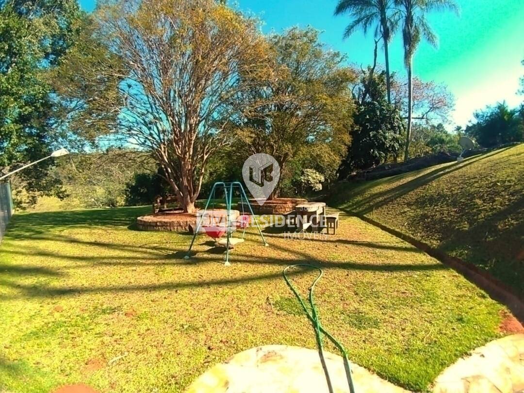 Casa à venda com 6 quartos, 984m² - Foto 5