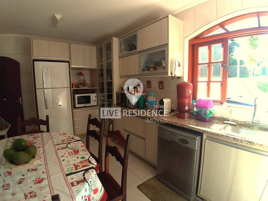 Casa à venda com 6 quartos, 984m² - Foto 19