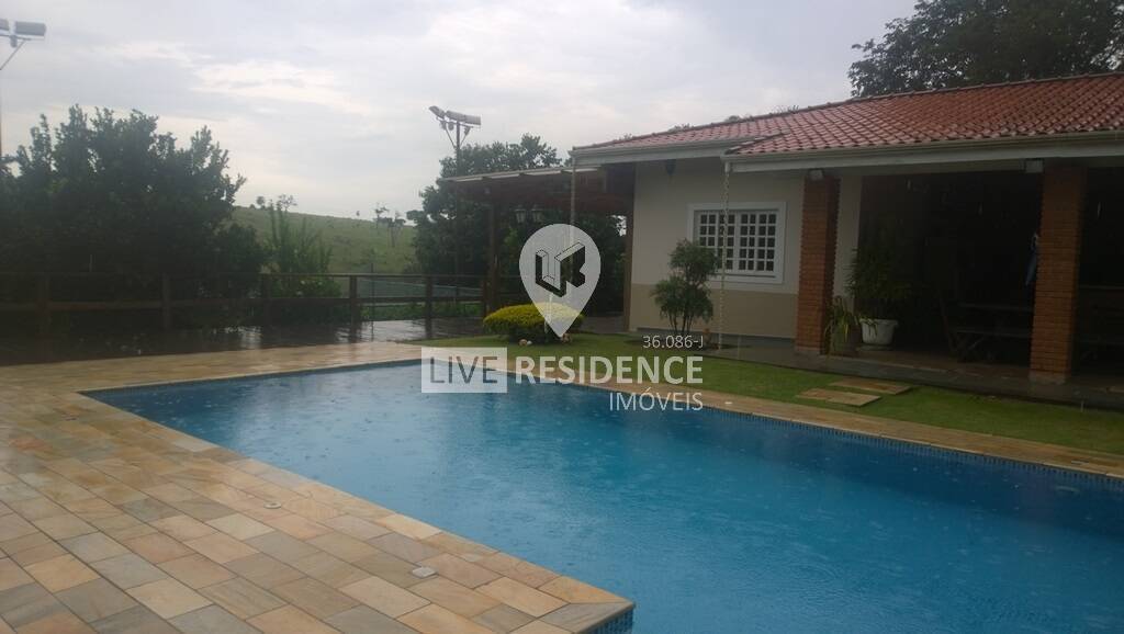 vende chácara no Capela do Barreiro - Live Residence Imóveis