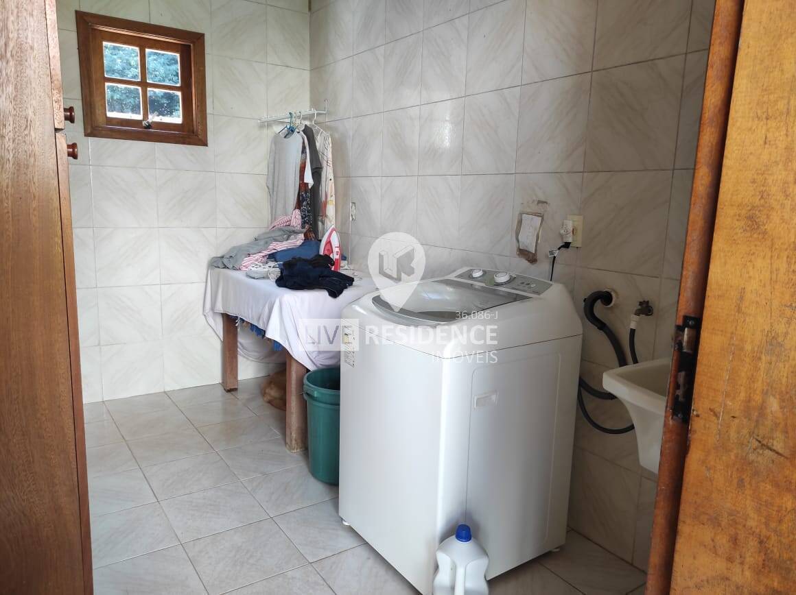 Casa à venda com 4 quartos, 453m² - Foto 5