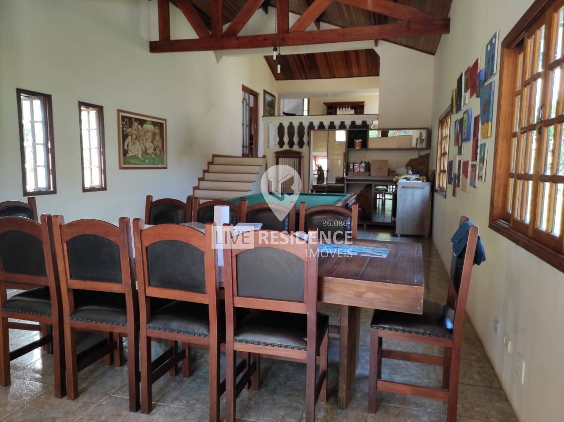 Casa à venda com 4 quartos, 453m² - Foto 17