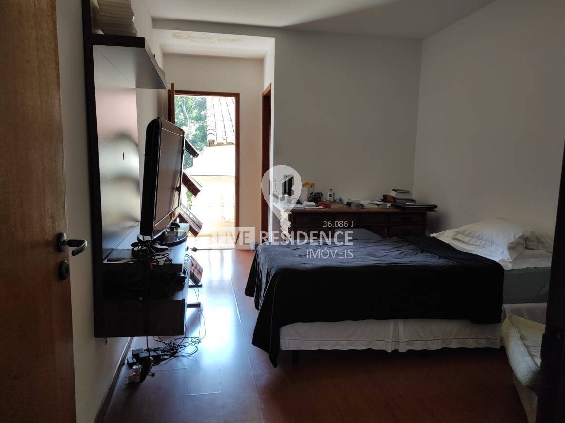 Casa à venda com 4 quartos, 453m² - Foto 31