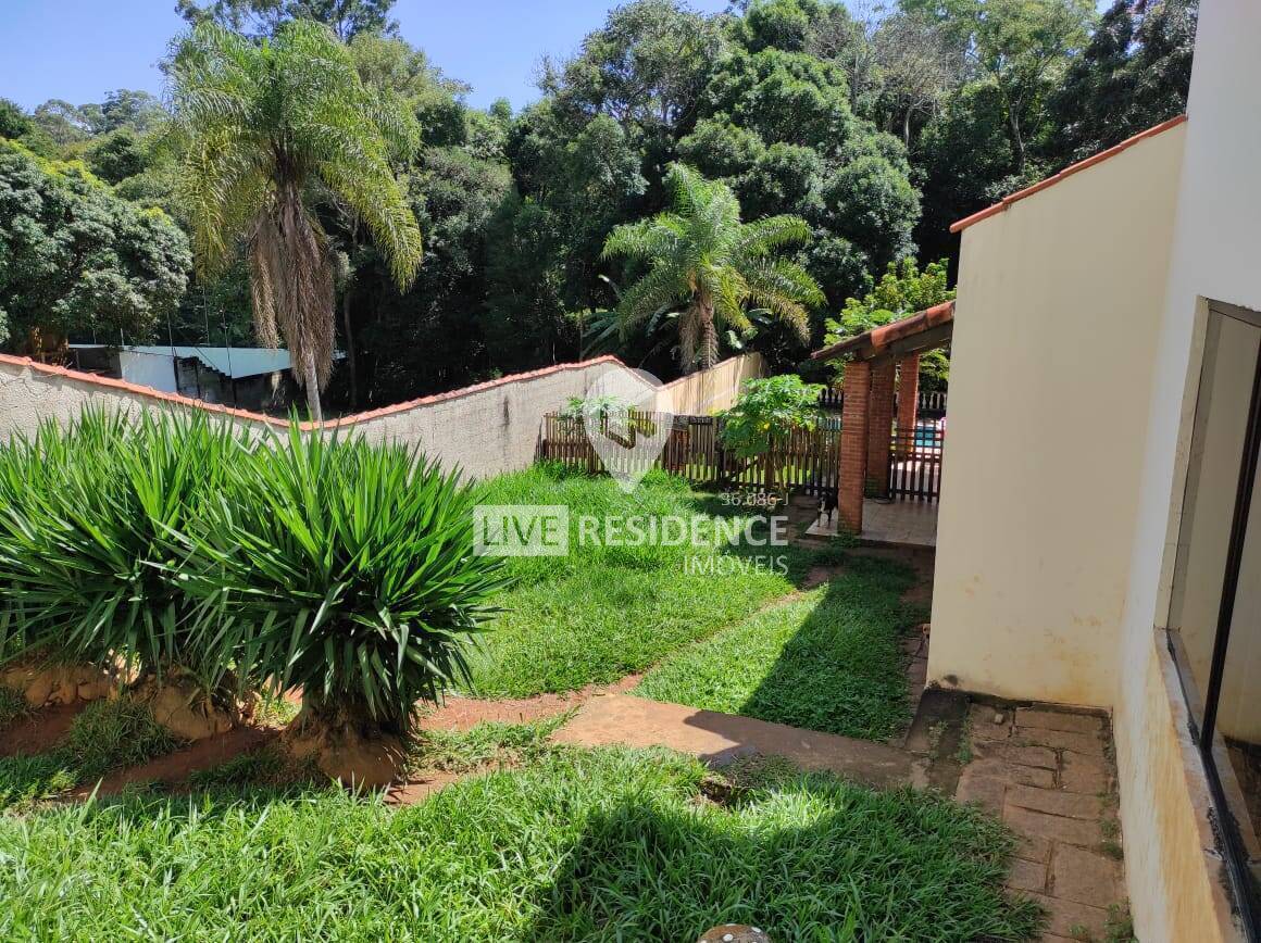 Casa à venda com 4 quartos, 453m² - Foto 30