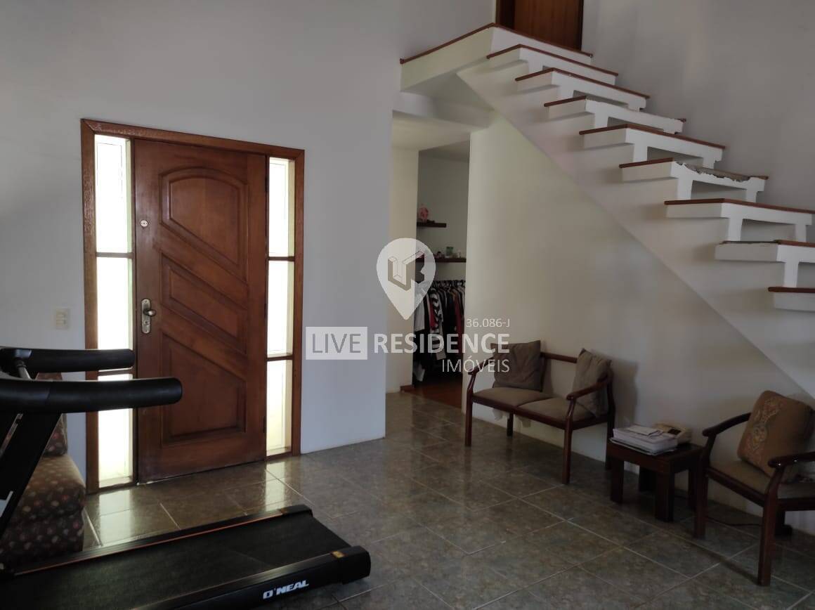 Casa à venda com 4 quartos, 453m² - Foto 32