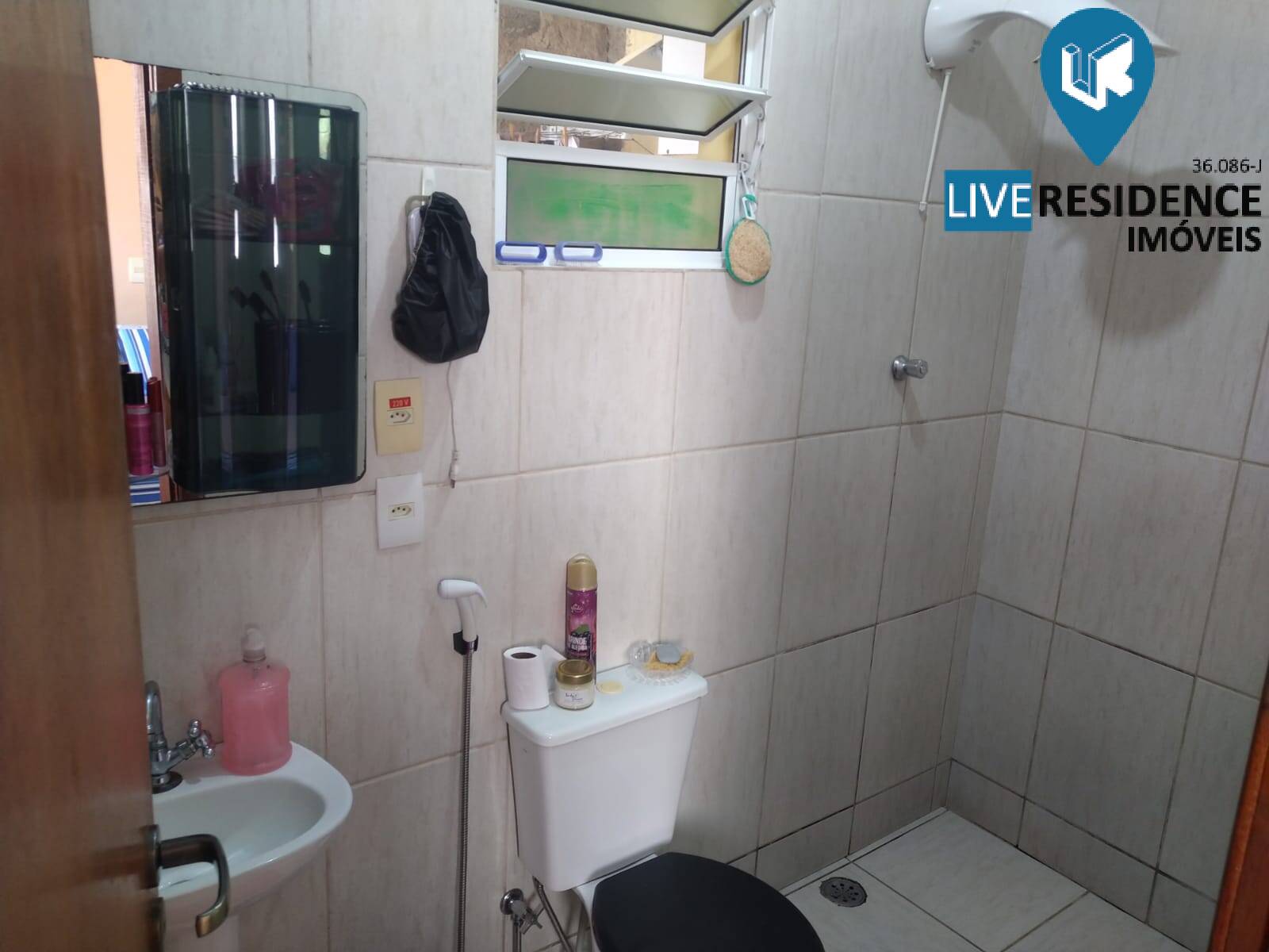 Casa à venda com 2 quartos, 169m² - Foto 7