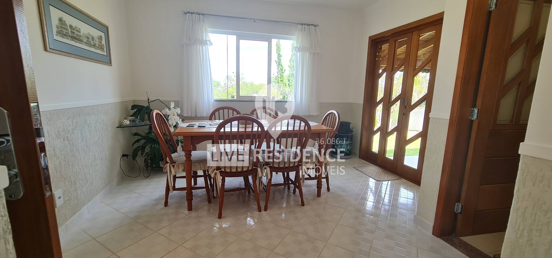 Casa à venda com 3 quartos, 214m² - Foto 15