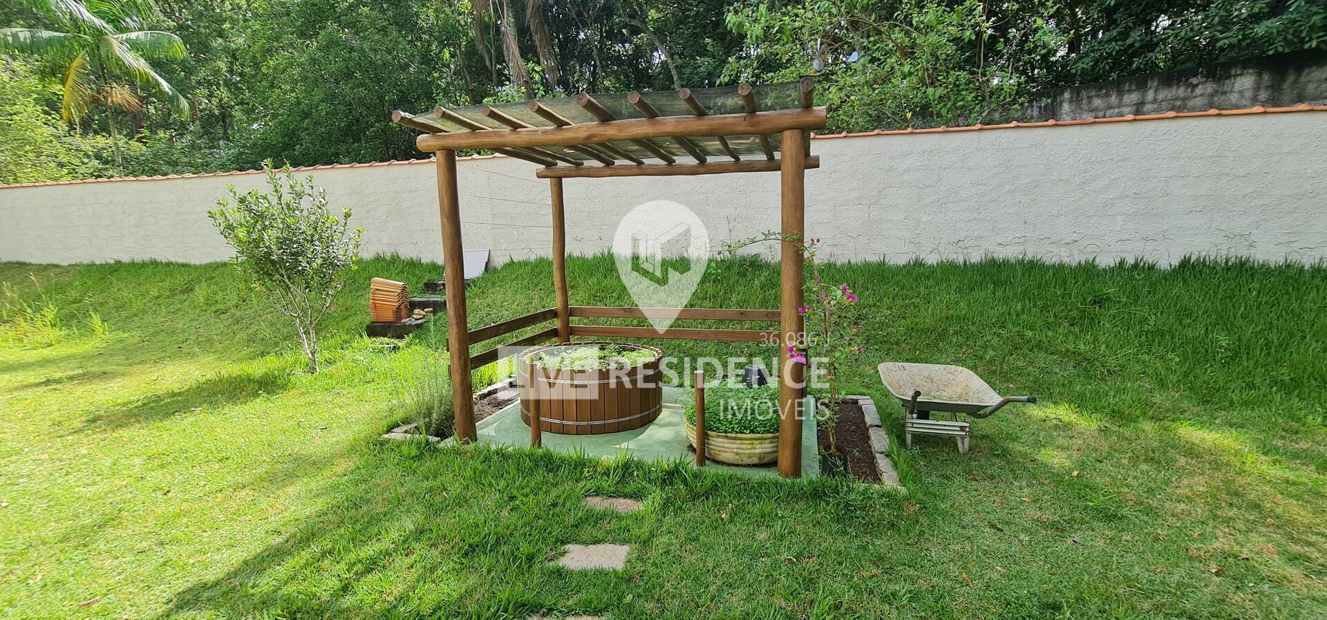 Casa à venda com 3 quartos, 214m² - Foto 20