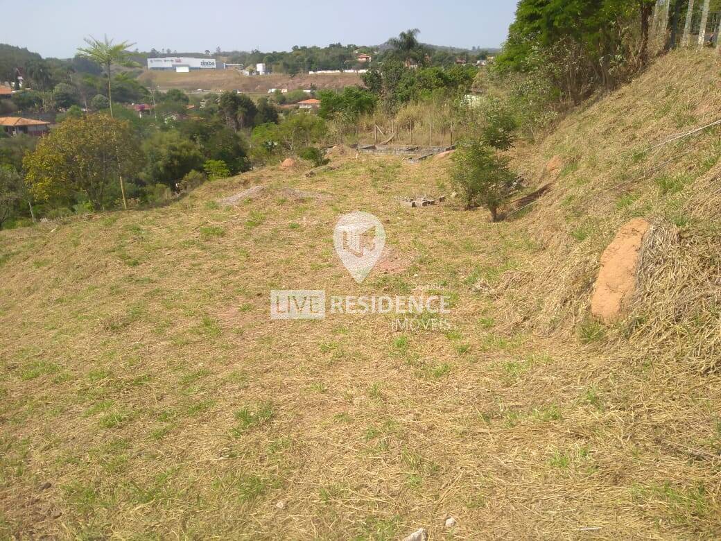 Lindo Terreno de 1280 m² a venda em excelente localização