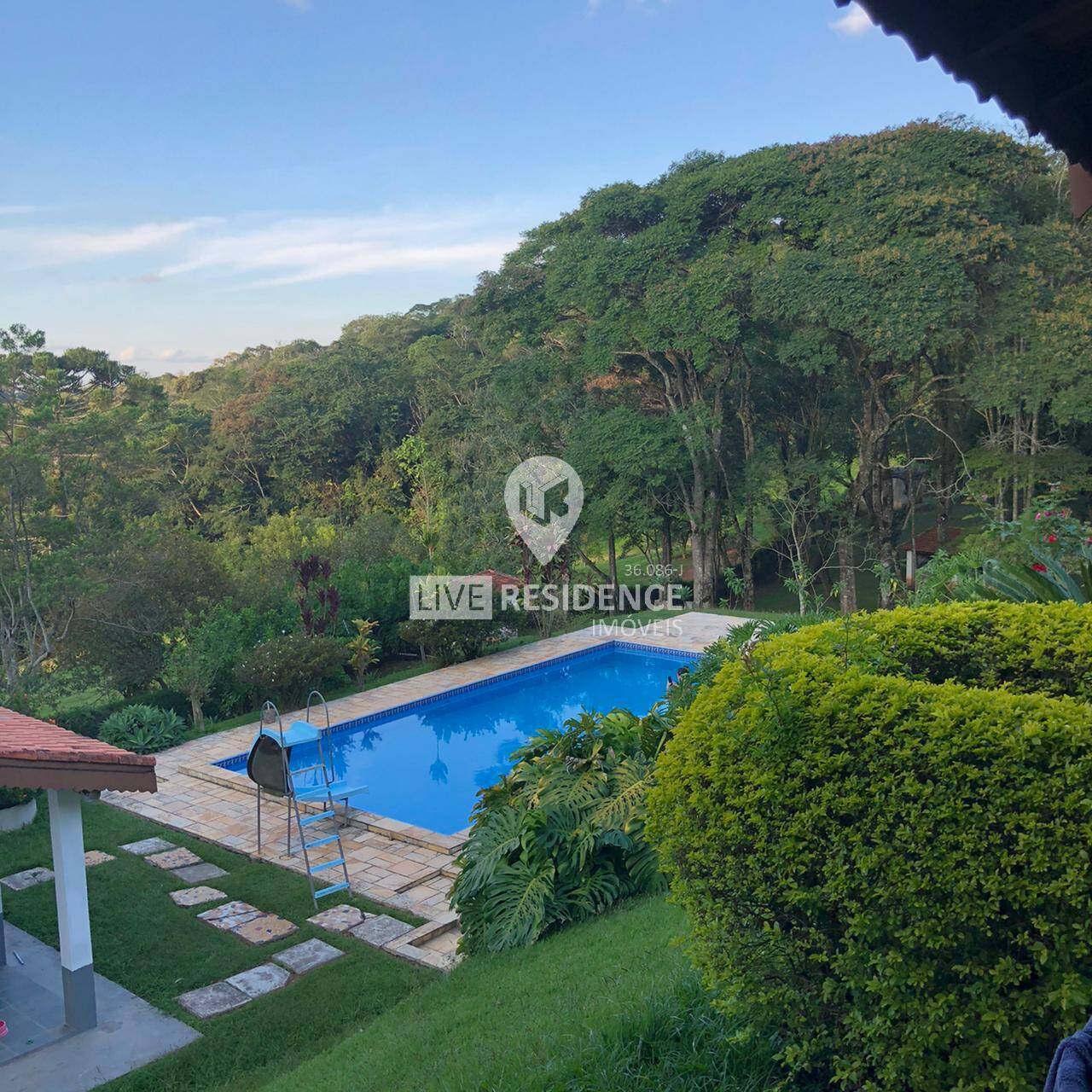 Casa à venda com 4 quartos, 350m² - Foto 16