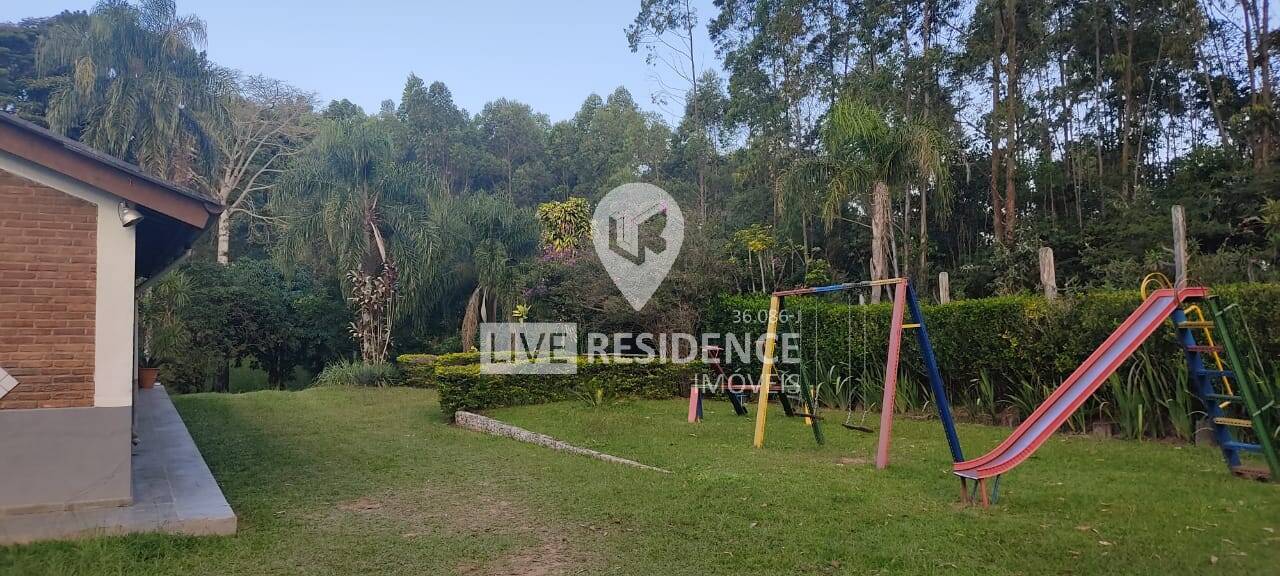Casa à venda com 4 quartos, 350m² - Foto 37