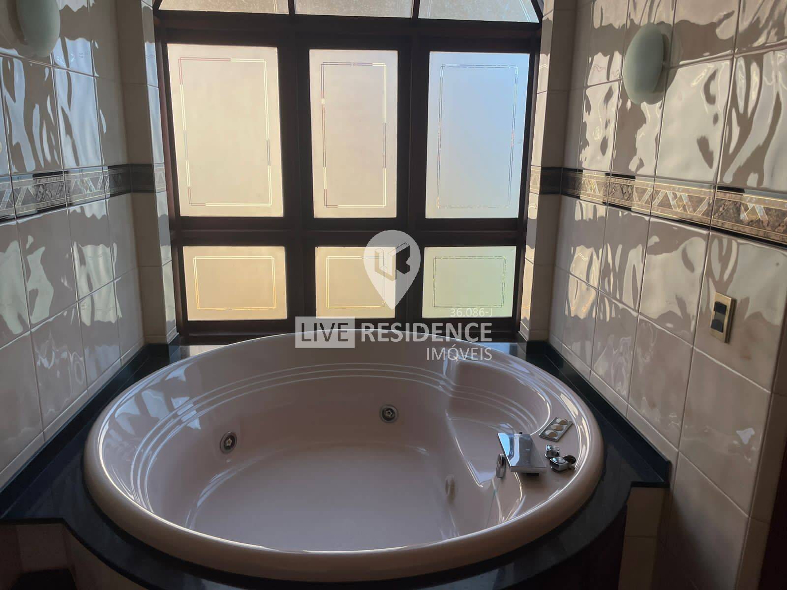 Casa à venda com 8 quartos, 991m² - Foto 6