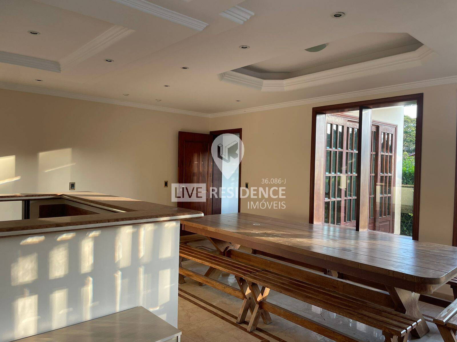 Casa à venda com 8 quartos, 991m² - Foto 15