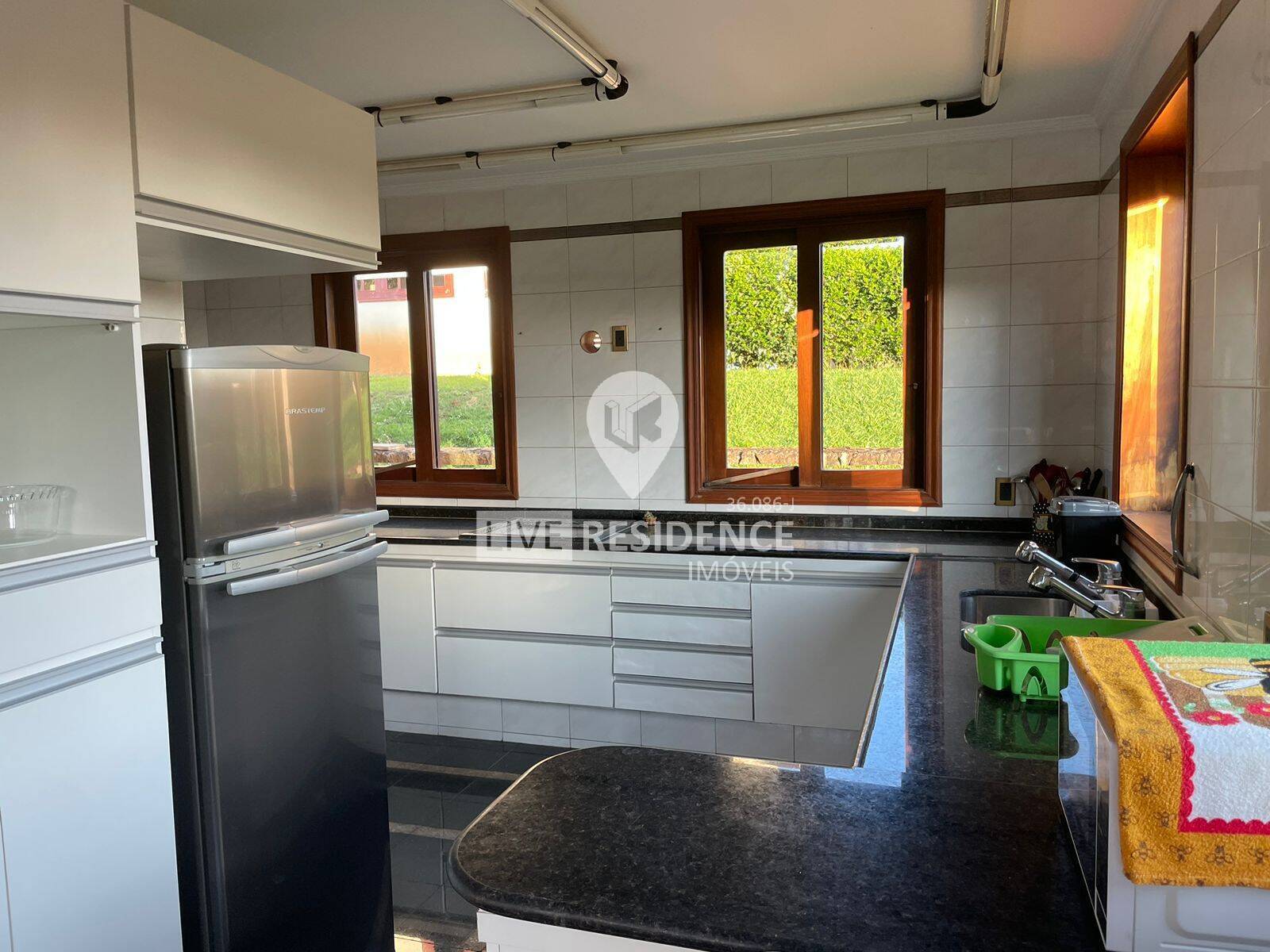 Casa à venda com 8 quartos, 991m² - Foto 18