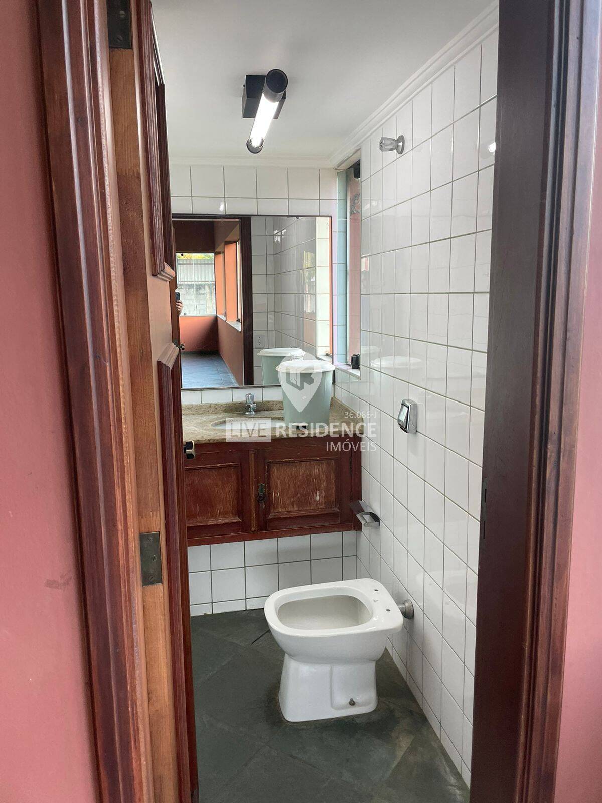 Casa à venda com 8 quartos, 991m² - Foto 22