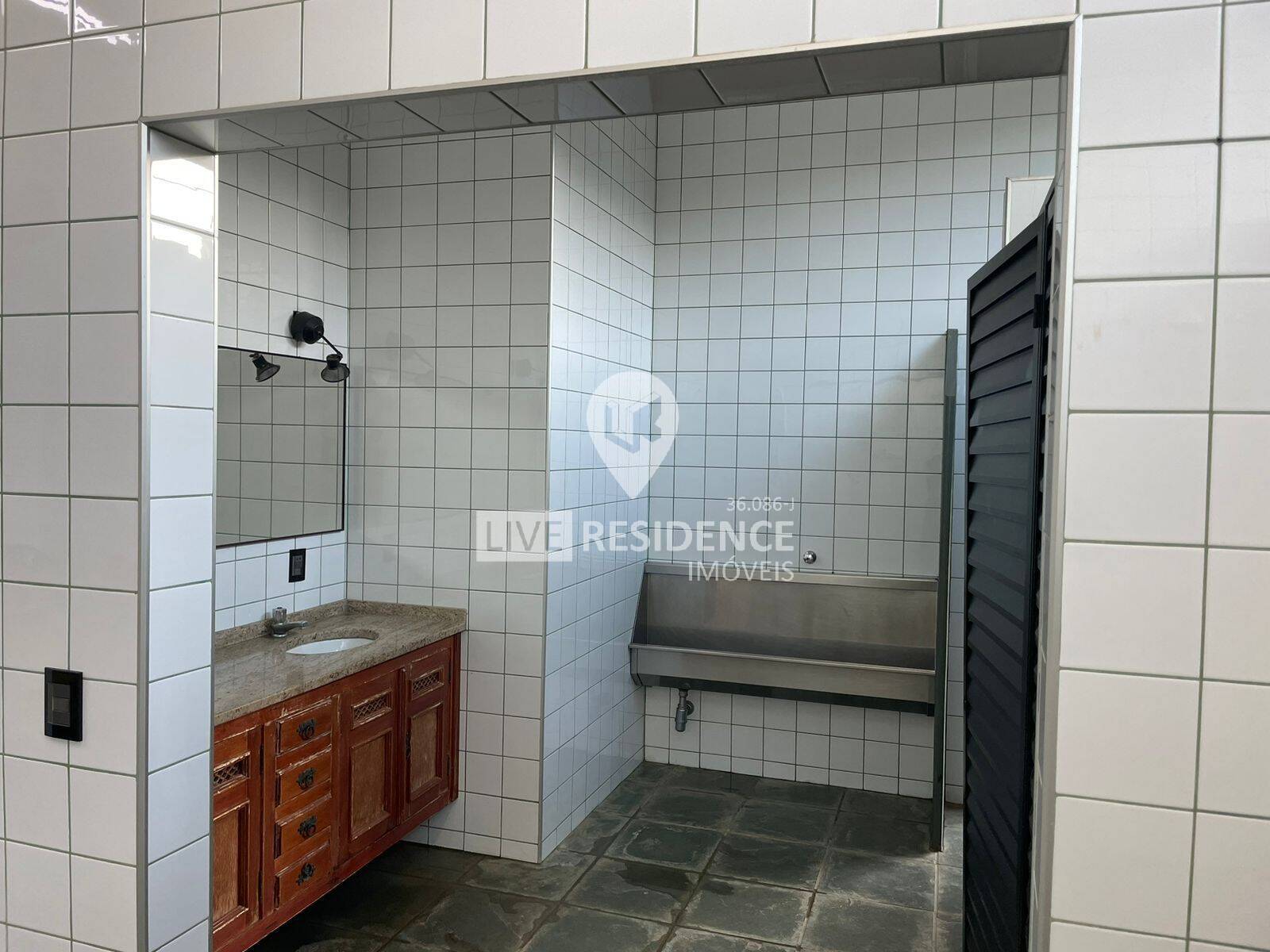 Casa à venda com 8 quartos, 991m² - Foto 27