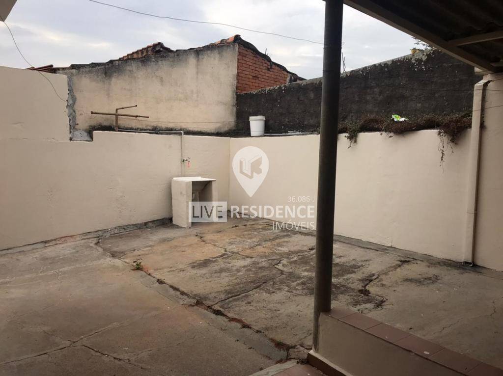 Casa à venda com 3 quartos, 159m² - Foto 14