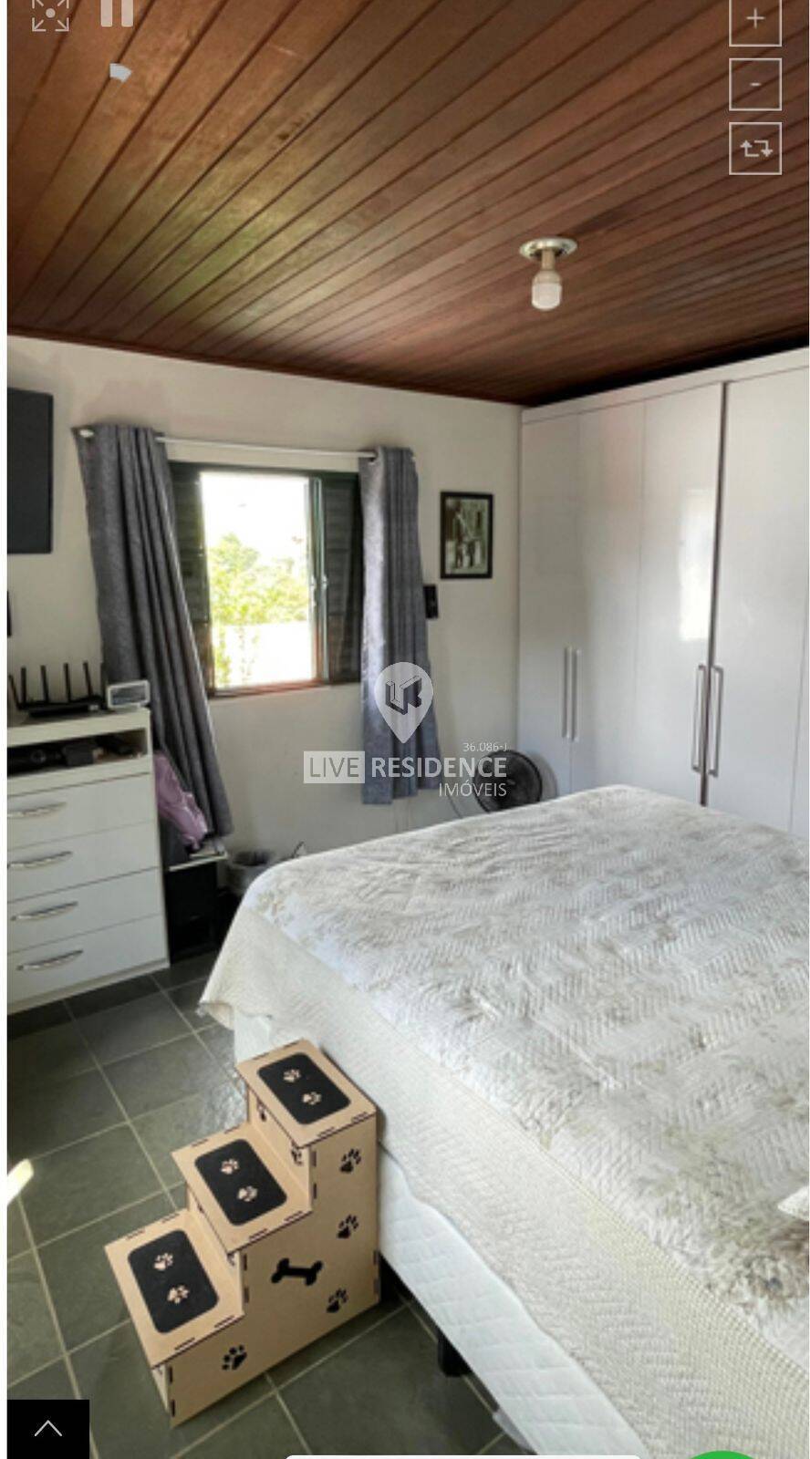 Casa à venda com 6 quartos, 262m² - Foto 32