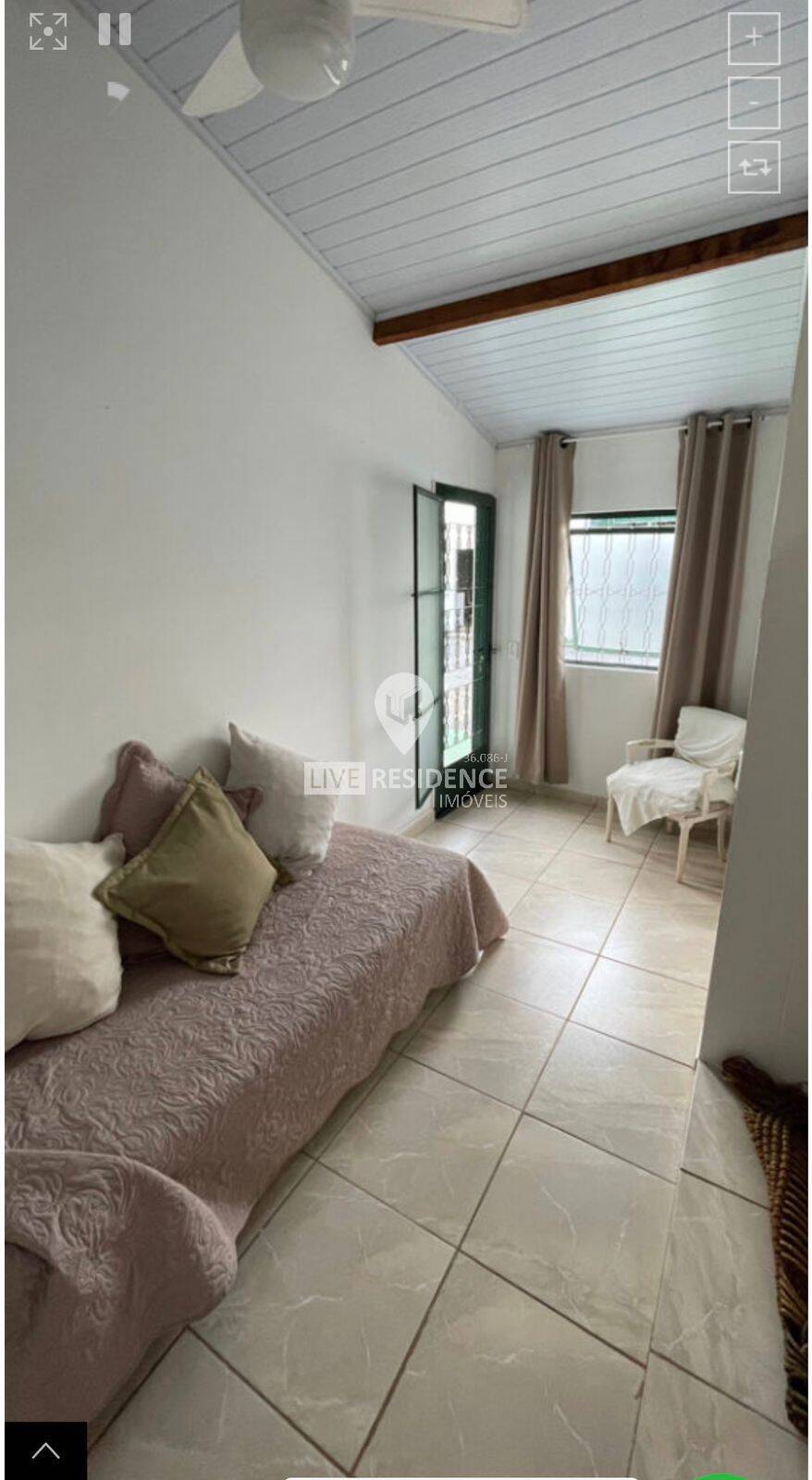 Casa à venda com 6 quartos, 262m² - Foto 34