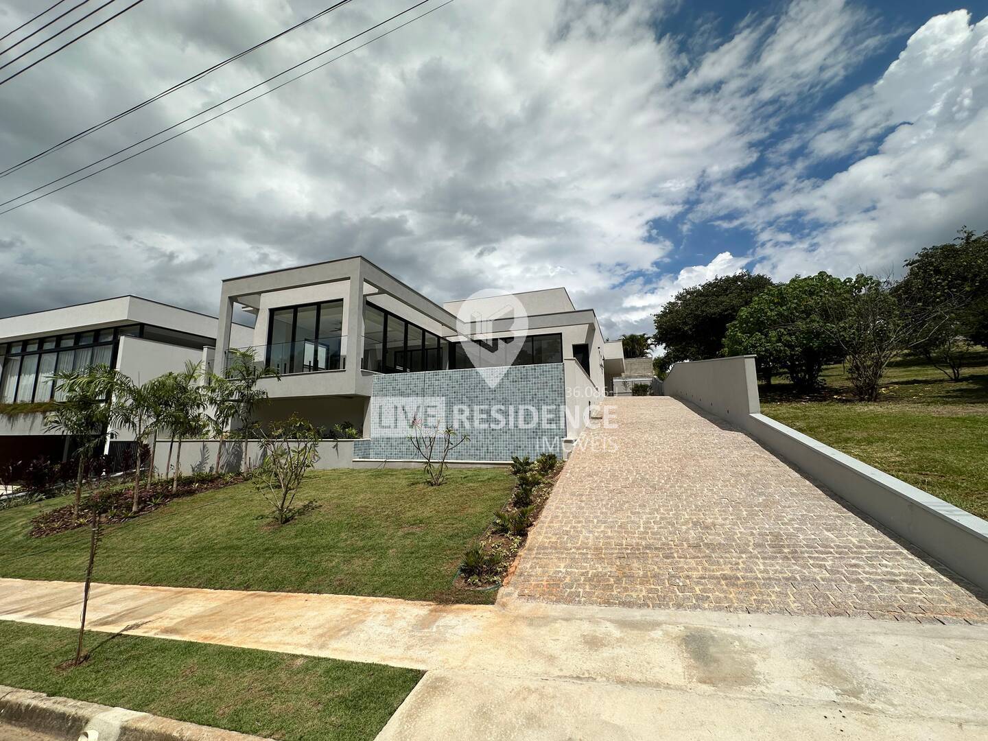 Venda - Linda Casa no Condomínio Paradiso em Itatiba/SP