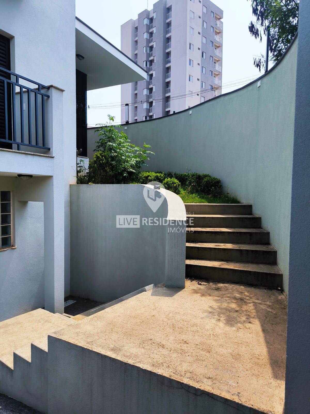 Casa à venda com 4 quartos, 241m² - Foto 34