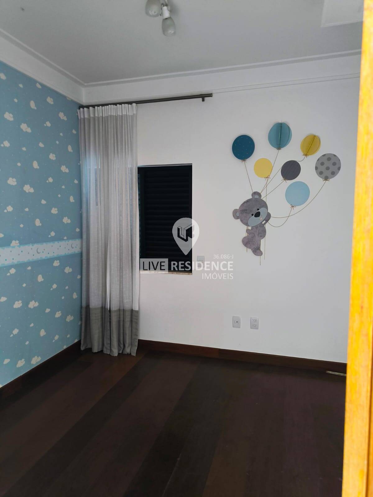 Casa à venda com 4 quartos, 241m² - Foto 39