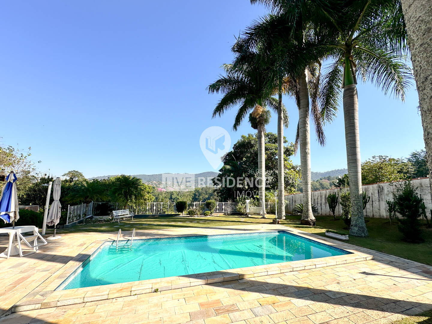 Casa à venda com 3 quartos, 254m² - Foto 7